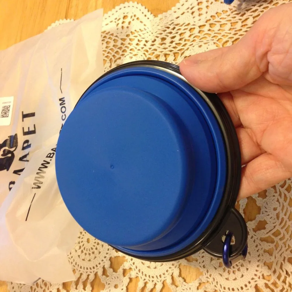 NEW Collapsible Pet Water Bowl with attachable waste bag dispenser